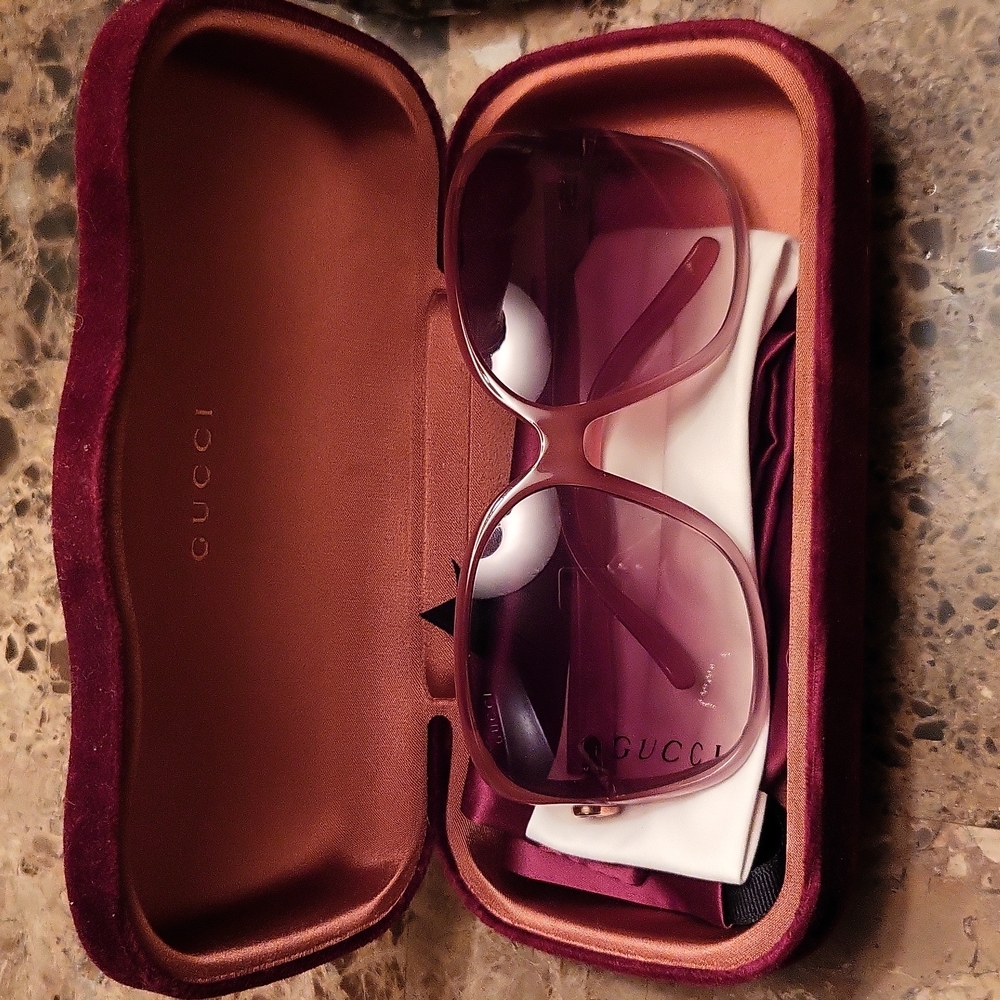 Gucci sunglasses